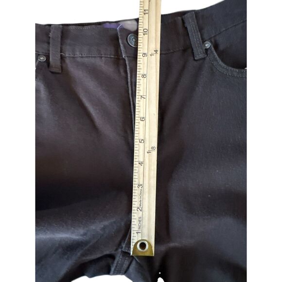 Gloria Vanderbilt Amanda Chocolate Denim Size 8 Short - Picture 7 of 8